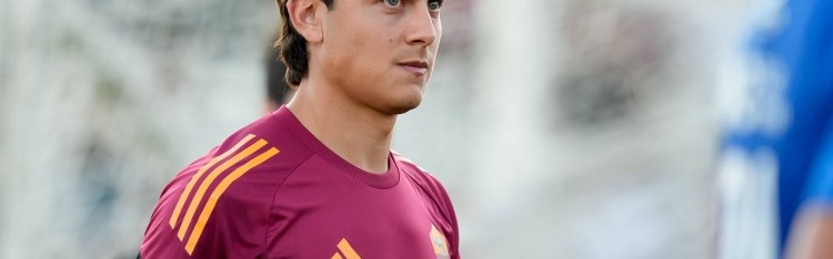 记者：迪巴拉膝部再次感到疼痛，不得不停止训练